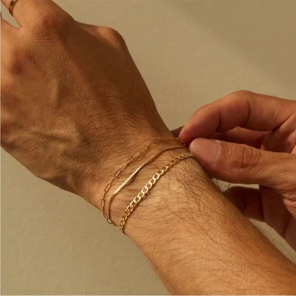 CATBIRD Petite Second Avenue Gold Bracelet
14k Solid Gold - Picture 9 of 9